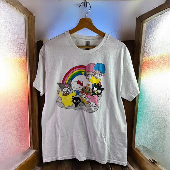 3/$20 Hello Kitty & Friends Adult Large 100% Cotton S/S T-Shirt Anime Rainbow - Picture 1 of 8